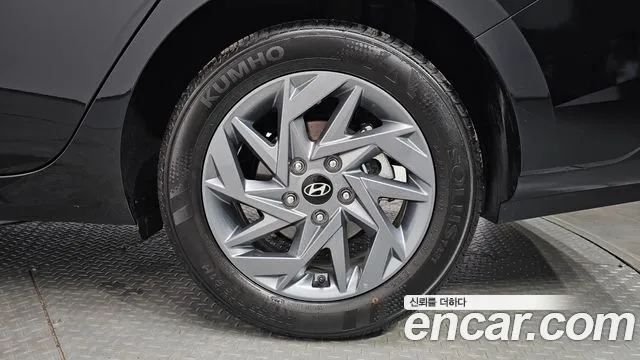 Hyundai Avante CN7 — Фото автомобиля 6