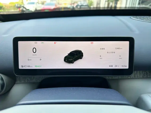 Leapmotor Leapmotor A10 2026 Model 400km Range — Фото автомобиля 9