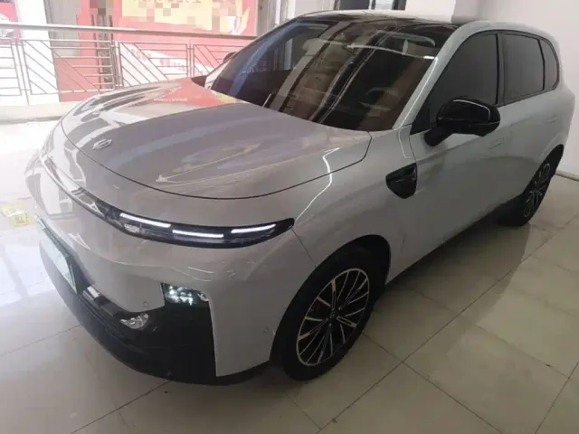 Фотография автомобиля — Leapmotor B10