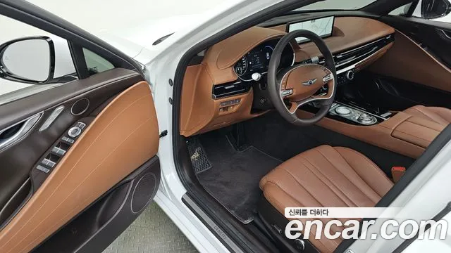 Genesis G80 Бензин 2.5 турбо AWD — Фото автомобиля 10