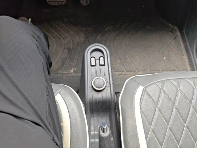 Wuling Hongguang Mini EV — Фото автомобиля 13