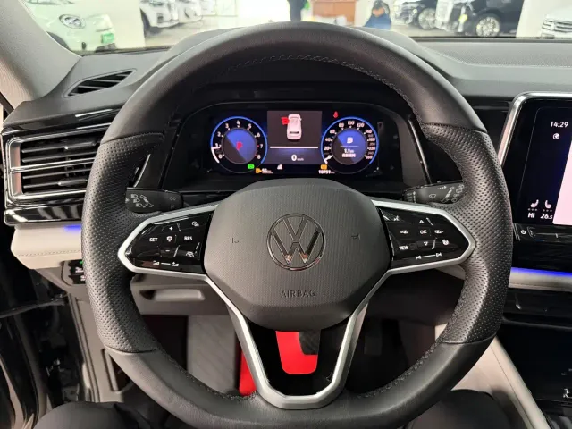 Volkswagen Teramont — Фото автомобиля 16