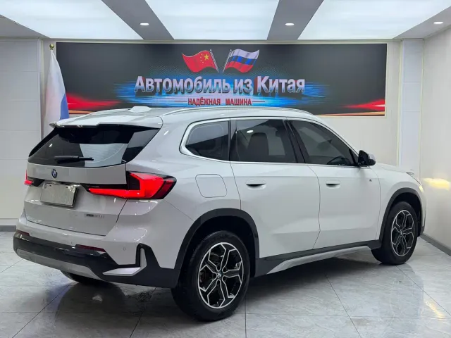 BMW X1 — Фото автомобиля 4