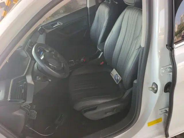 Peugeot Peugeot 408 2022 1.6T Light Chaser Edition — Фото автомобиля 14