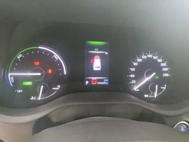 Toyota Sienna — Фото автомобиля 9