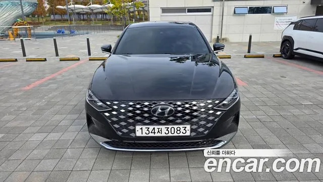 Фотография автомобиля — Hyundai Grandeur (New) Hybrid