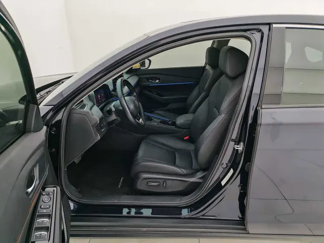 Honda Accord — Фото автомобиля 11
