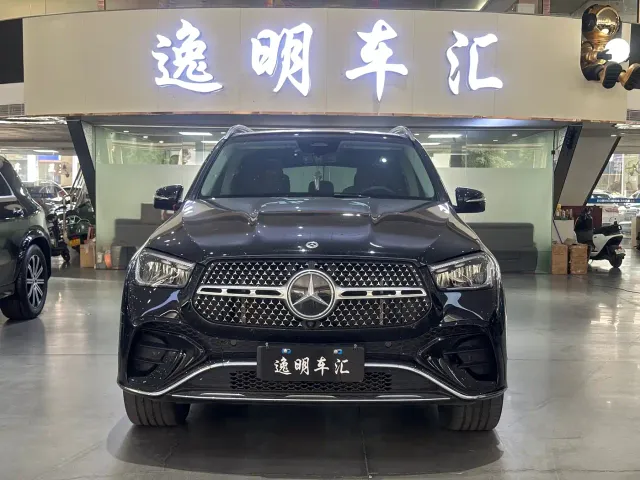 Mercedes-Benz GLE-Class — Фото автомобиля 2