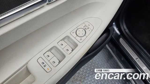 Hyundai Grandeur New — Фото автомобиля 30