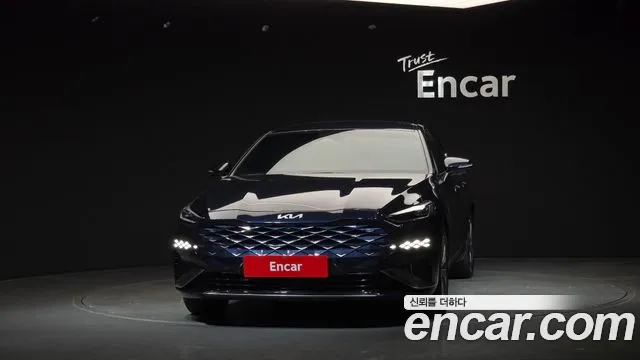Kia K8 Signature — Фото автомобиля 3