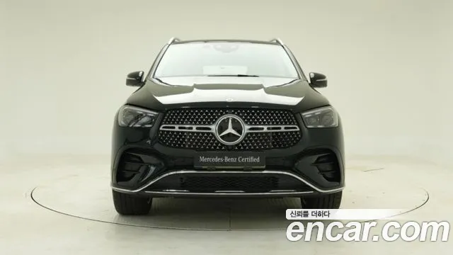 Mercedes-Benz GLE-Class — Фото автомобиля 3