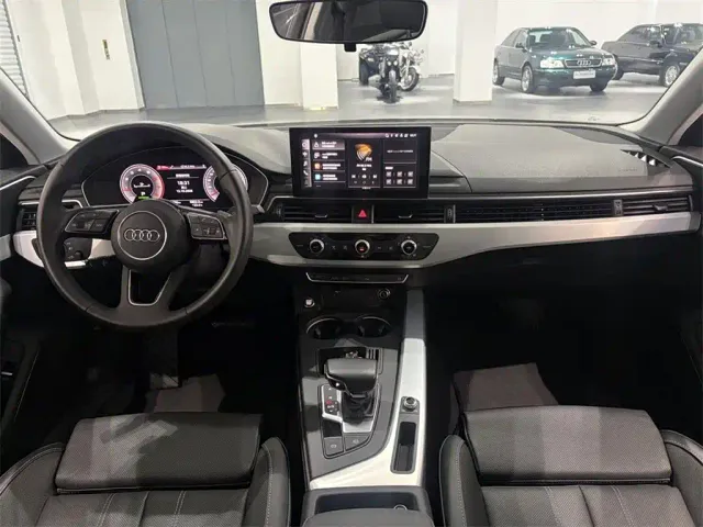 Audi A4L — Фото автомобиля 6