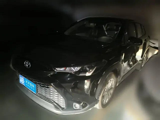 Фотография автомобиля — Toyota Frontlander