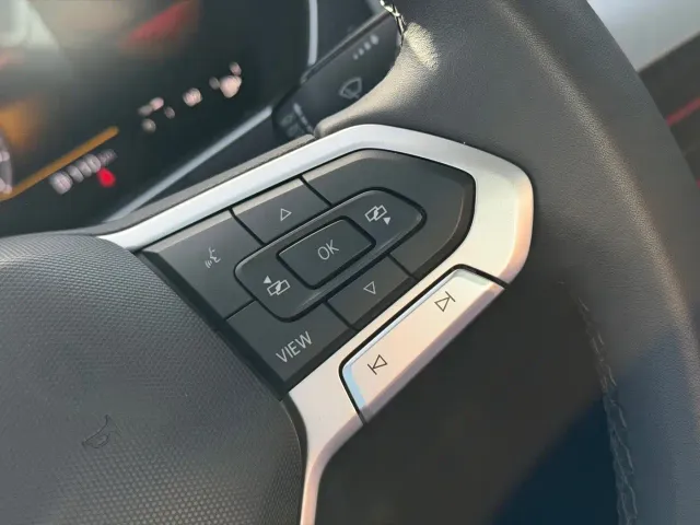 Volkswagen Lavida — Фото автомобиля 11