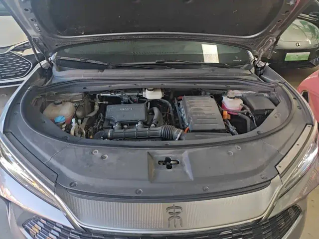 BYD Song L DM-i — Фото автомобиля 19