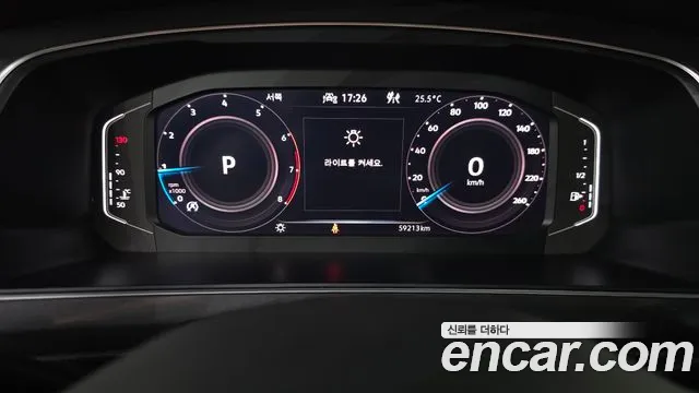 Volkswagen Tiguan — Фото автомобиля 11