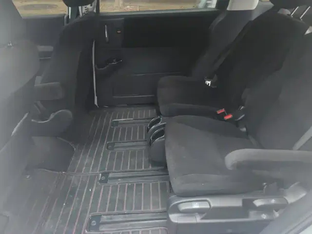 Honda Odyssey — Фото автомобиля 11