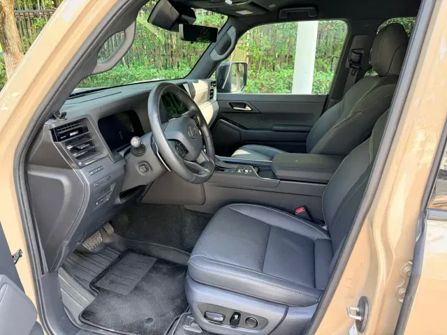 Lexus GX — Фото автомобиля 4