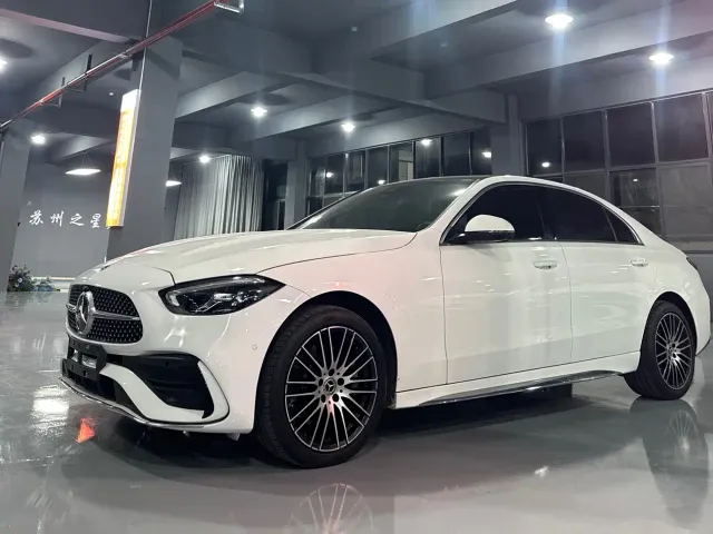 Mercedes-Benz C-Class — Фото автомобиля 2