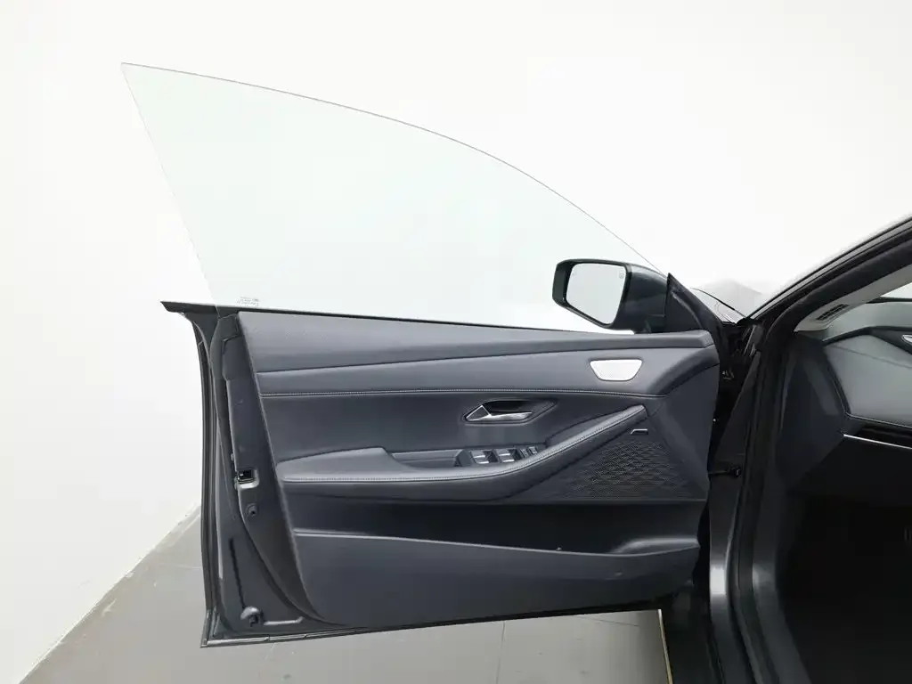 Deepal Deepal SL03 2022 1.5L 1200 Range Extender Version — Фото автомобиля 8