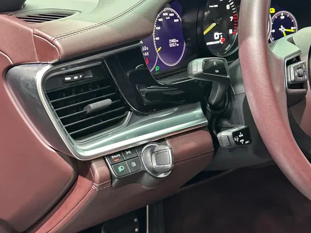 Porsche Panamera — Фото автомобиля 13