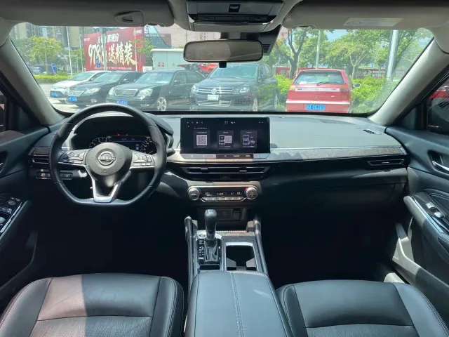 Nissan Teana — Фото автомобиля 19