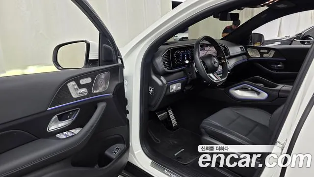Mercedes-Benz GLE-Class — Фото автомобиля 9