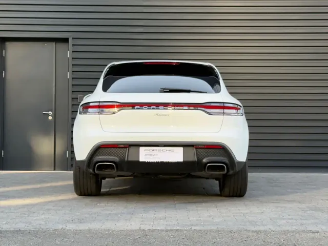 Porsche Macan — Фото автомобиля 4