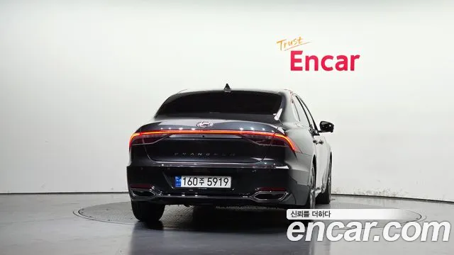 Hyundai Grandeur New — Фото автомобиля 4