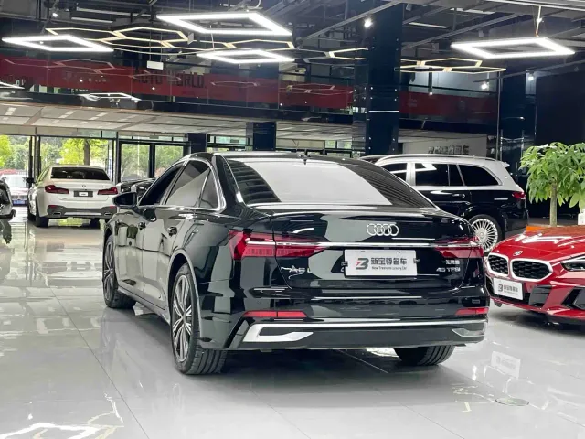 Audi A6L — Фото автомобиля 19