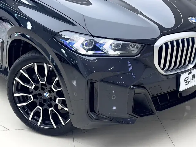 BMW X5 — Фото автомобиля 5