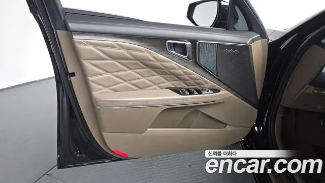 Kia K8 Signature — Фото автомобиля 21