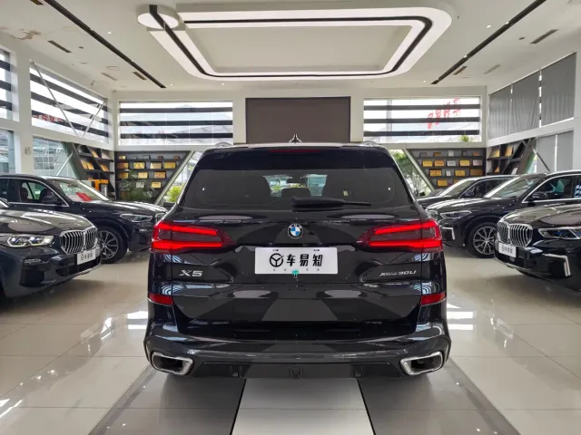 BMW X5 — Фото автомобиля 5