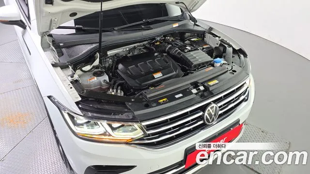 Volkswagen Tiguan Tiguan 2 поколение 2.0 TDI Prestige — Фото автомобиля 6