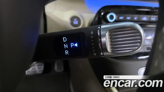 Hyundai Casper Casper Electric Inspiration — Фото автомобиля 8
