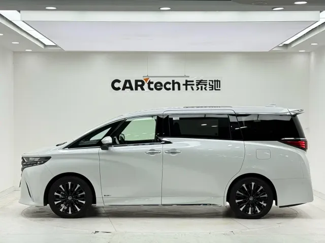 Toyota Alphard — Фото автомобиля 2
