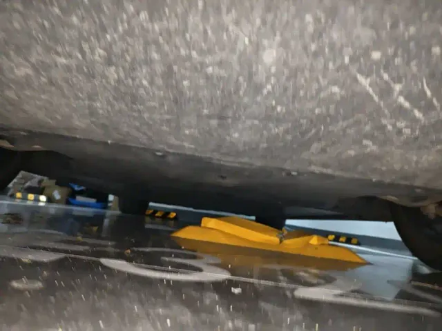 Tesla Model Y — Фото автомобиля 23
