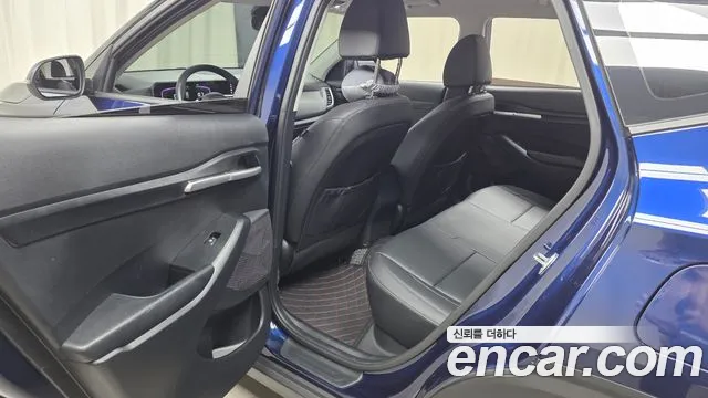 Kia Seltos — Фото автомобиля 12