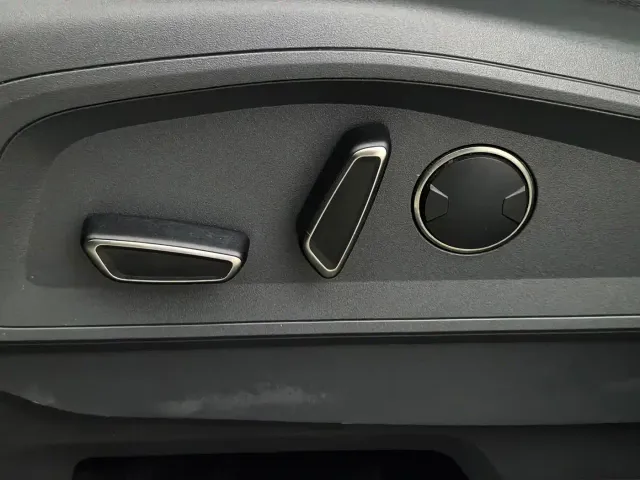 Ford Edge — Фото автомобиля 25