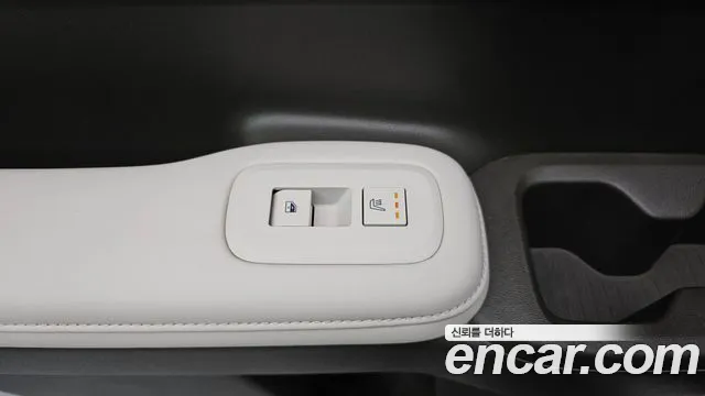 Hyundai Santa Fe MX5 — Фото автомобиля 19