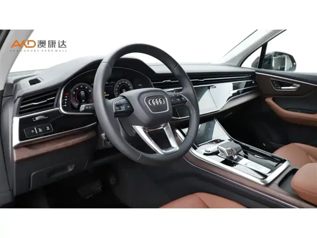Audi Q7 — Фото автомобиля 6