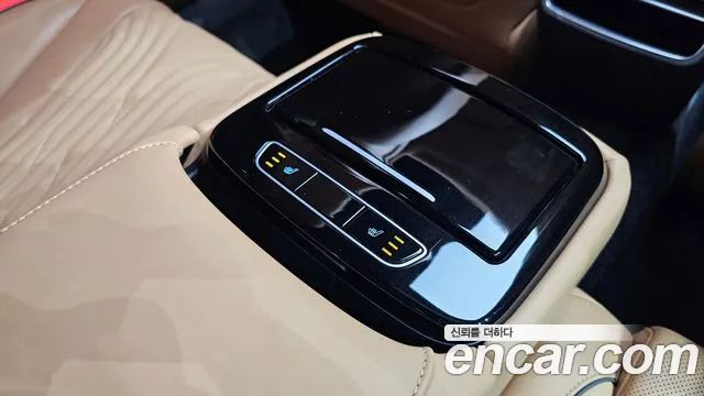 Genesis G80 Бензин 2.5 турбо 2WD — Фото автомобиля 27