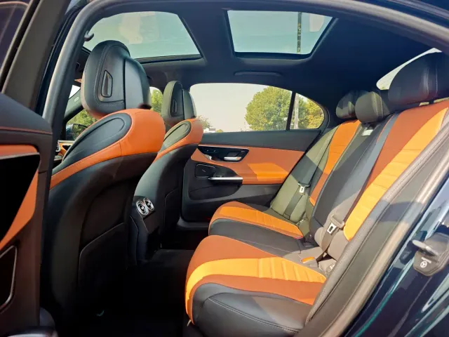 Mercedes-Benz C-Class — Фото автомобиля 9