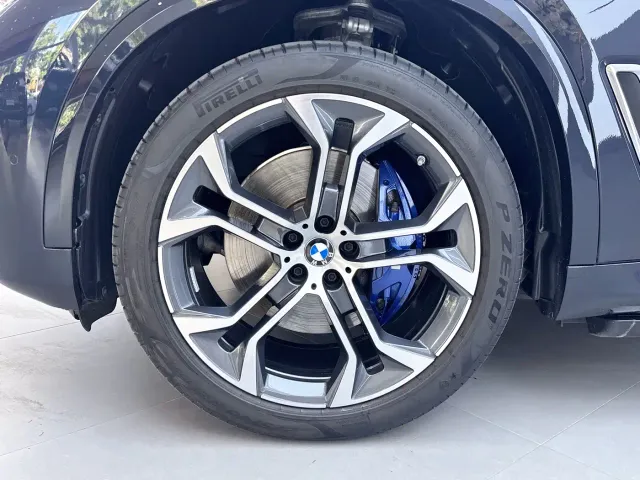 BMW X5 — Фото автомобиля 19