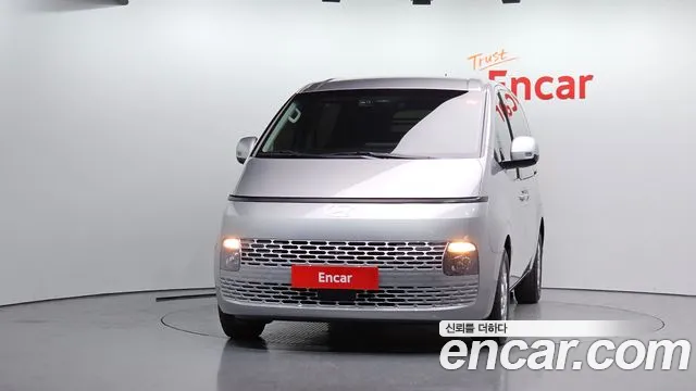 Hyundai Staria Staria L3.5 Карго 5 мест — Фото автомобиля 3