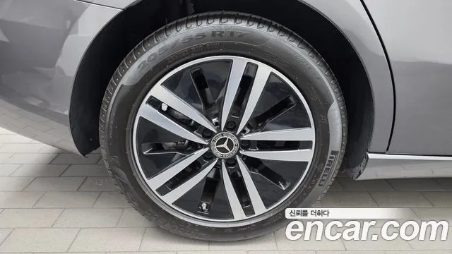 Mercedes-Benz A-Class W177 — Фото автомобиля 5