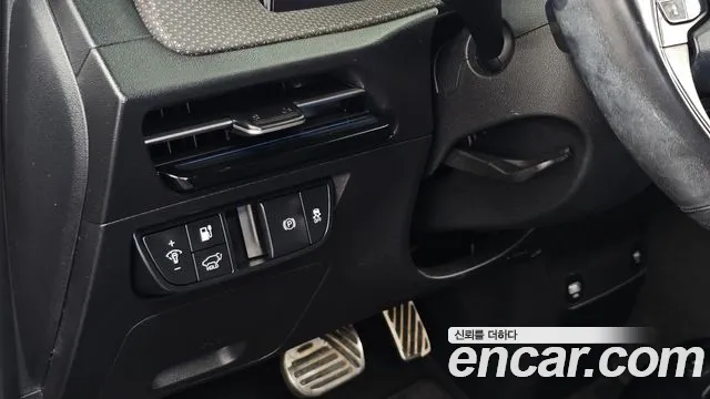 Kia EV6 — Фото автомобиля 30