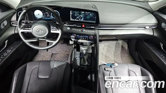 Hyundai Avante CN7 — Фото автомобиля 7