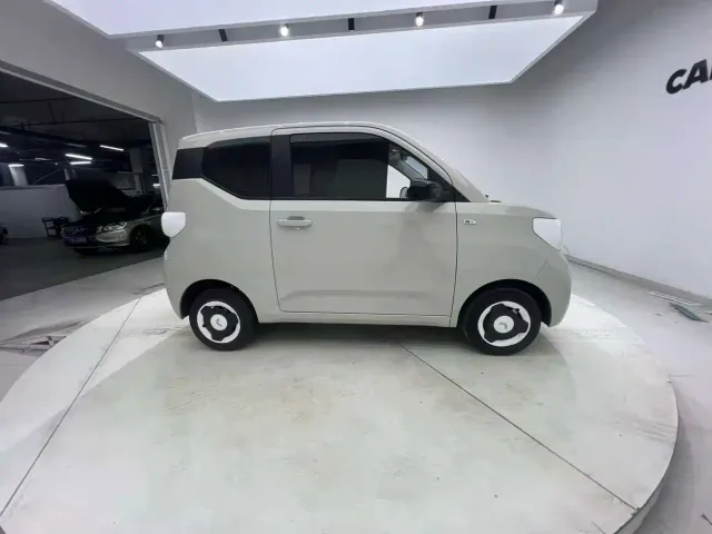 Wuling Hongguang Mini EV — Фото автомобиля 24
