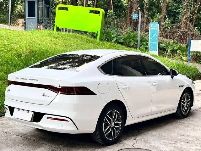 BYD Qin PLUS — Фото автомобиля 15